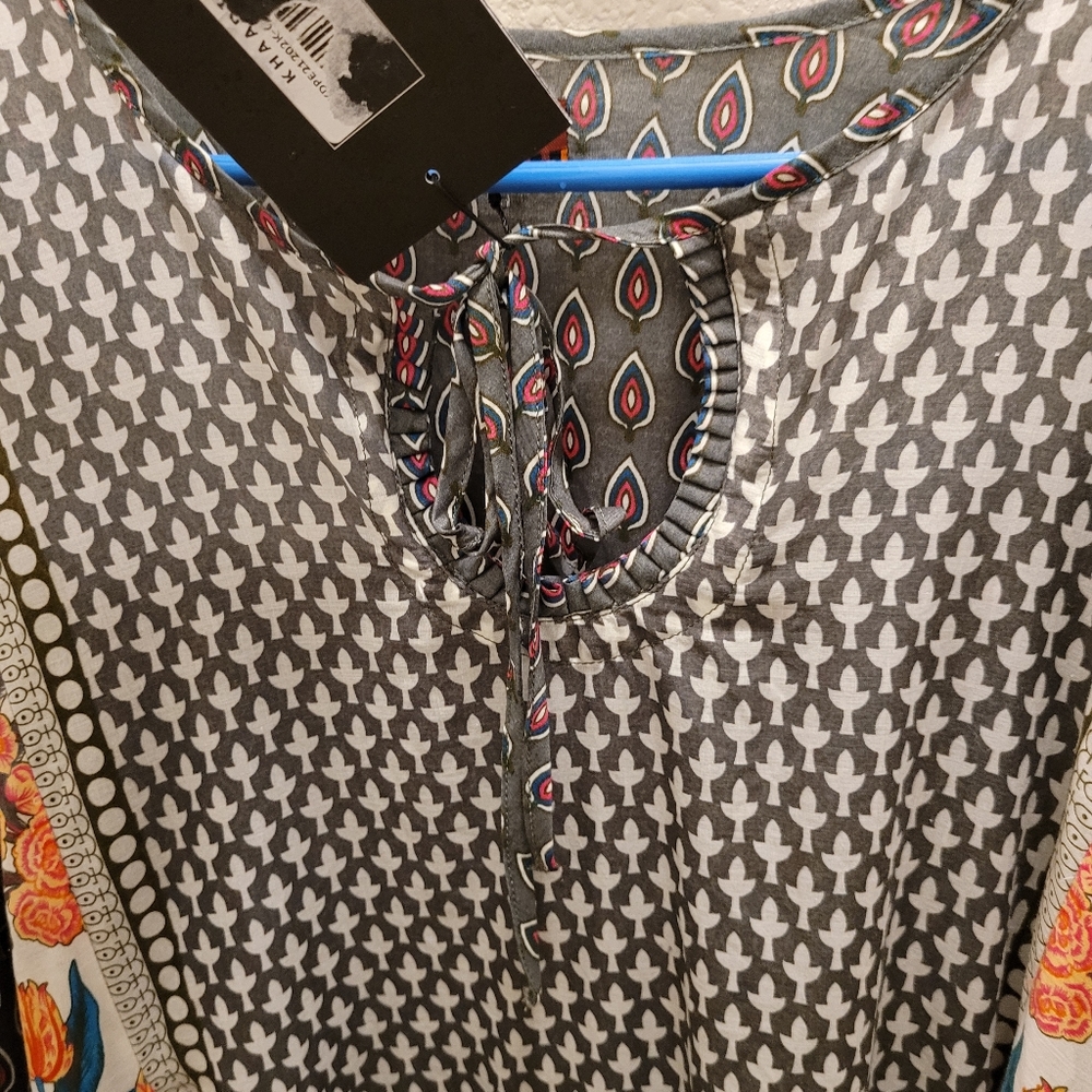 Pakistani Kurta - Picture 5 of 5